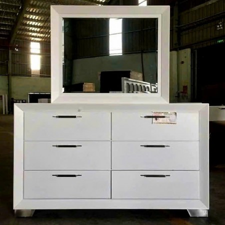 White Winter : Trọn Bộ Tủ Trang Điểm Trắng + Gương